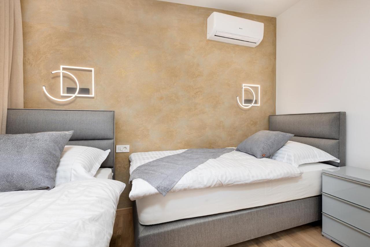 Apartment Muzini 马林斯卡 外观 照片